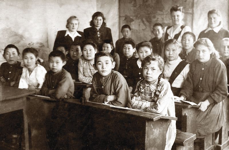 Школьники села Гвасюги. Конец 1940-х